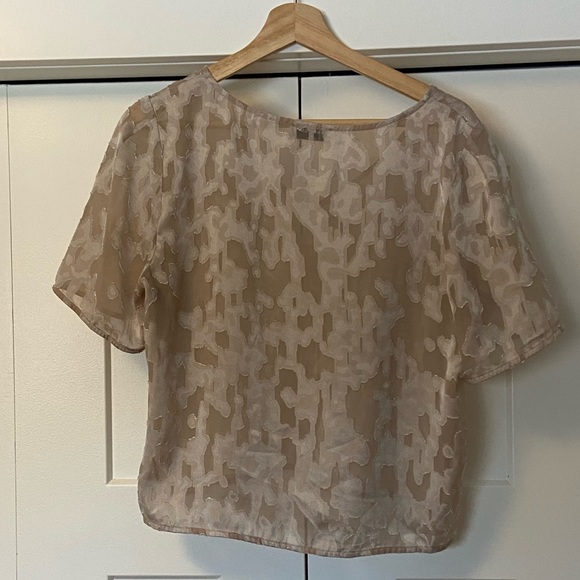 Aritzia | Babaton Randy Blouse - Picture 4 of 7